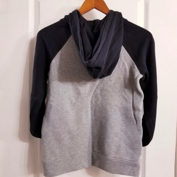 Aritzia Community zip up hoodie - Picture 4 of 4